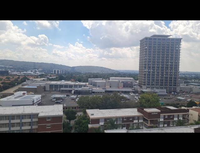 2 BEDROOM APARTMENT FOR SALE IN BEDFORD GARDENS